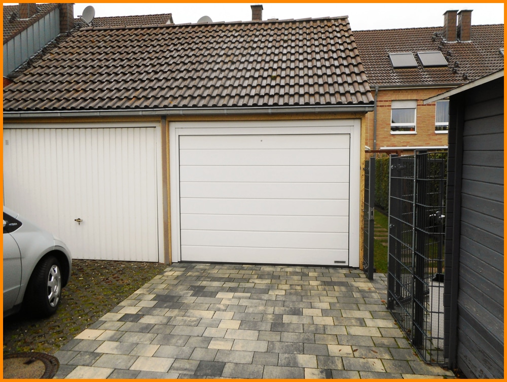 Zutritt von der Garageneinfahrt  …